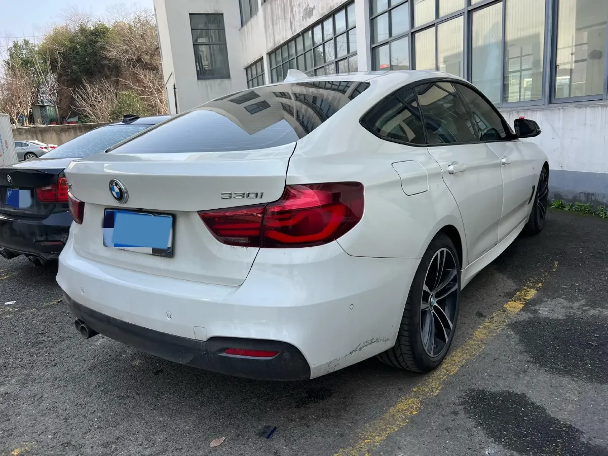 2020 BMW 3 Series GT 2.0T 252HP L4 8AT,autocango,china used car exporter,china ev exporter,chinese used car exporter,chinese used ev exporter