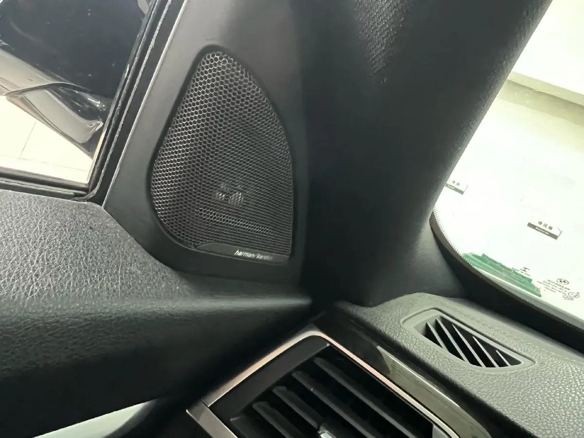 2020 BMW 3 Series GT 2.0T 252HP L4 8AT,autocango,china used car exporter,china ev exporter,chinese used car exporter,chinese used ev exporter