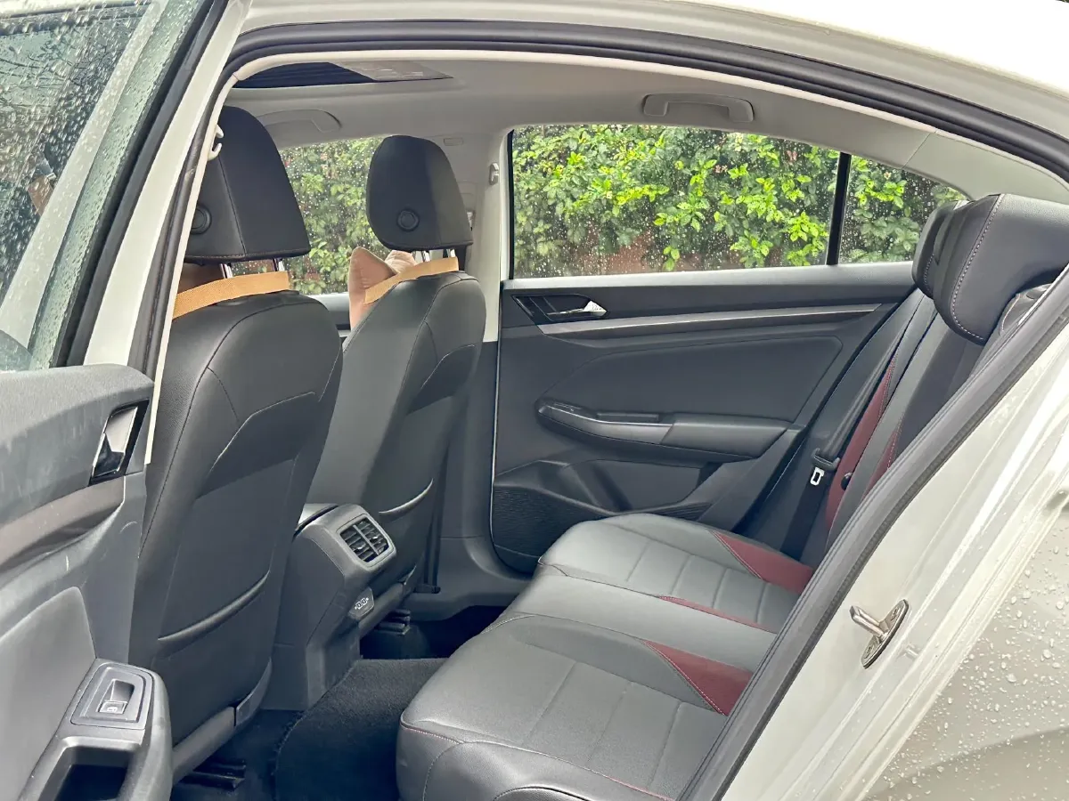 2020 Volkswagen Bora 1.5L 113HP L4 6AT,autocango,china used car exporter,china ev exporter,chinese used car exporter,chinese used ev exporter