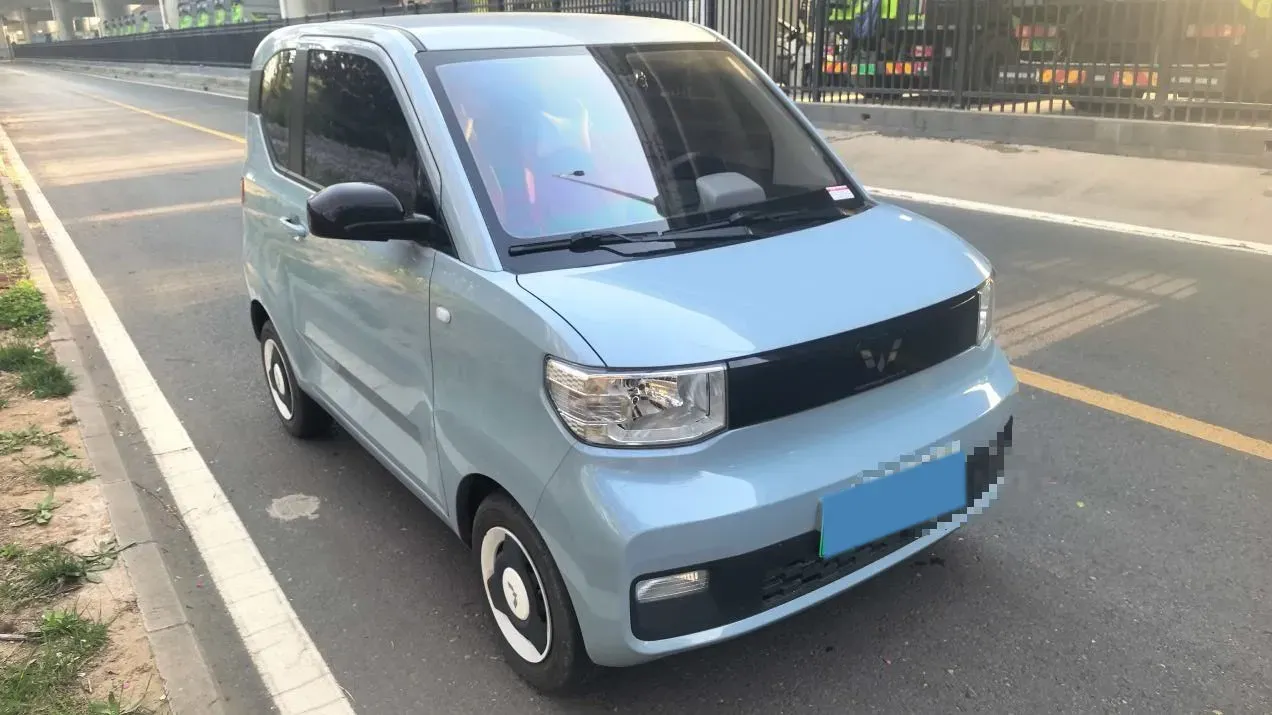 2022 WuLing HongGuang MINI EV BEV 13.9KWH,autocango,china used car exporter,china ev exporter,chinese used car exporter,chinese used ev exporter