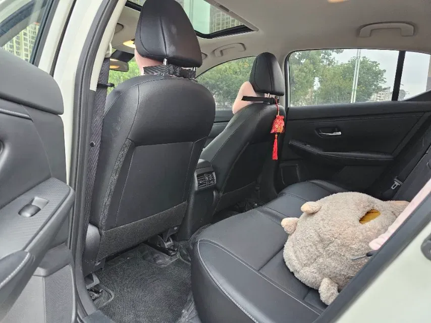 2021 Nissan Sylphy 1.6L 135HP L4 CVT,autocango,china used car exporter,china ev exporter,chinese used car exporter,chinese used ev exporter