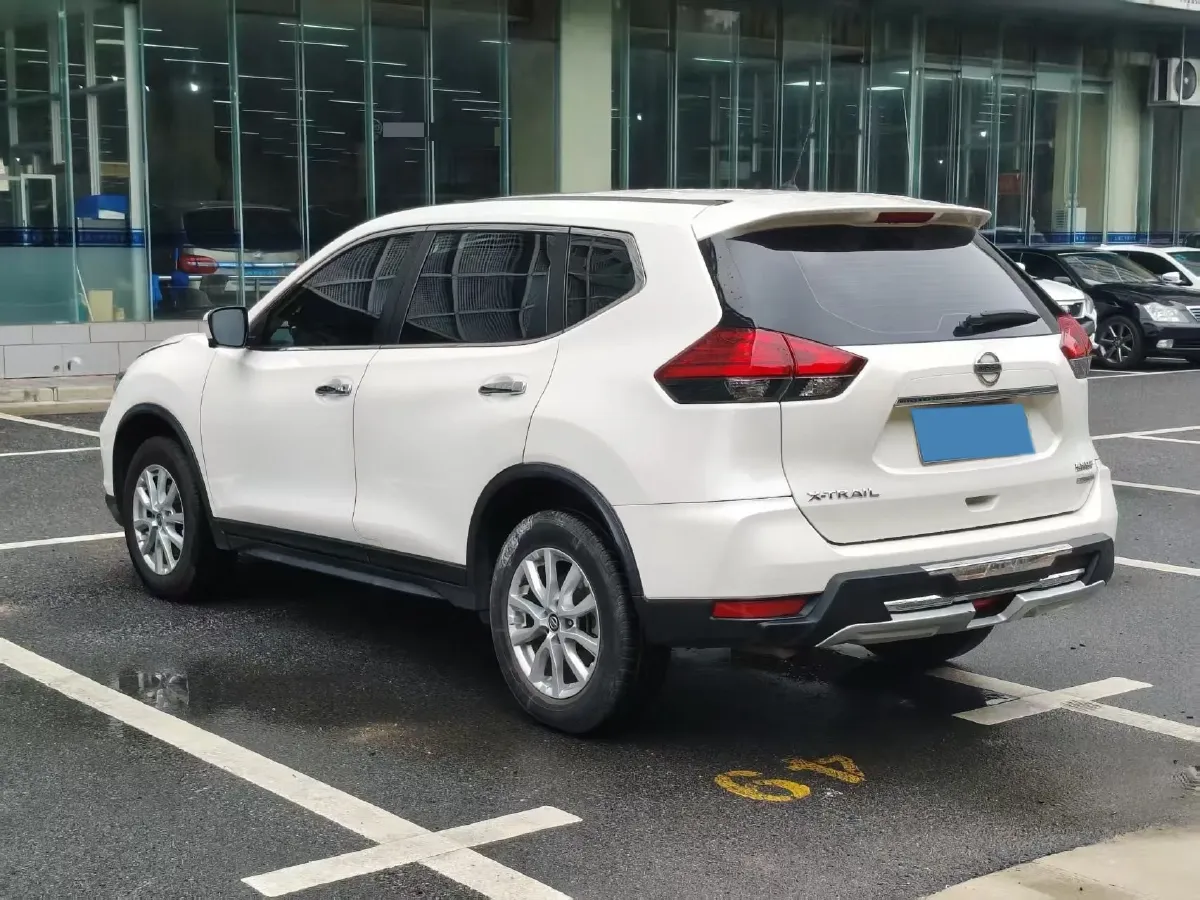 2020 Nissan X-Trail 2.0L 154HP L4 CVT,autocango,china used car exporter,china ev exporter,chinese used car exporter,chinese used ev exporter