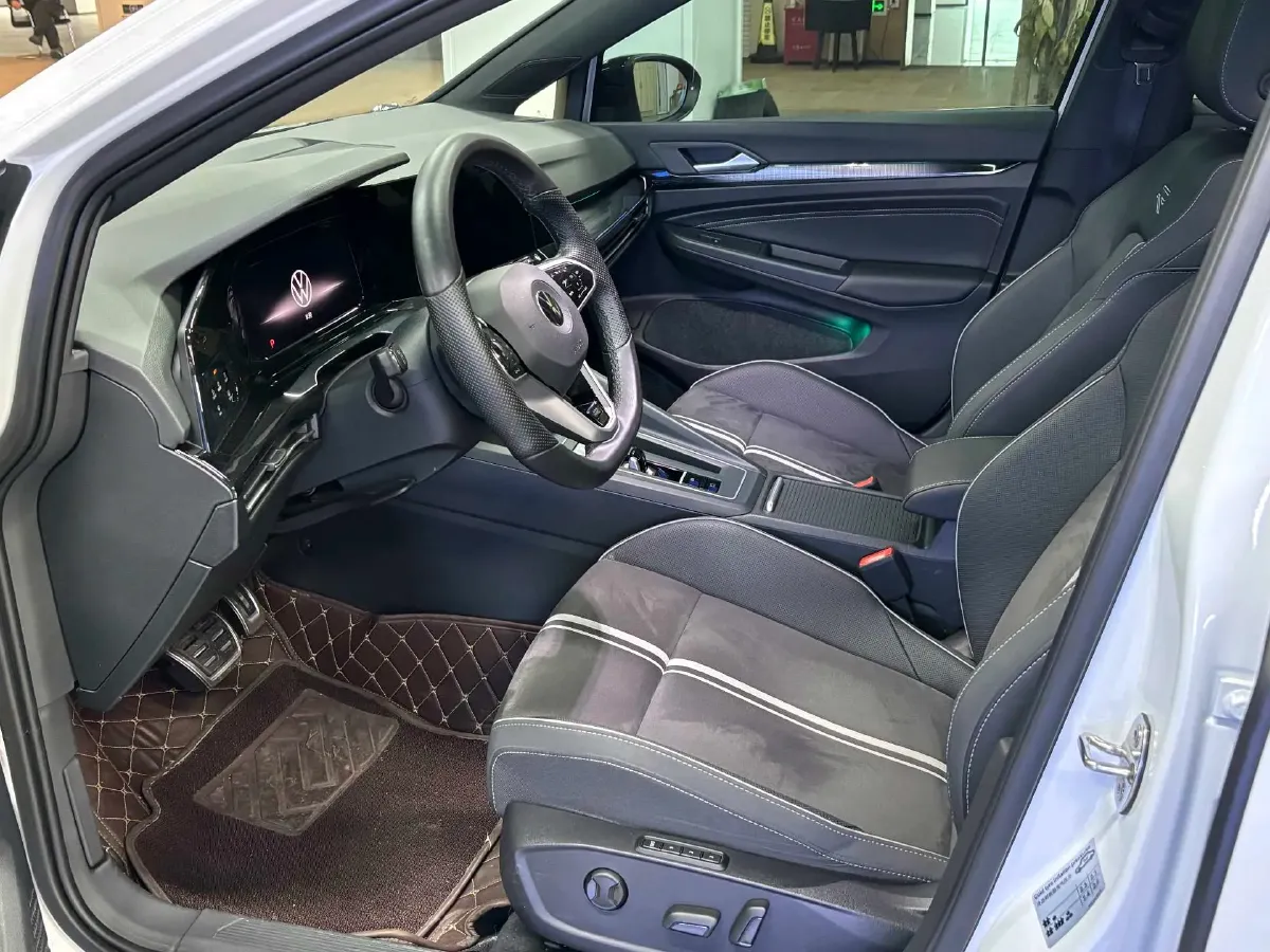 2023 Volkswagen Golf 1.4T 150HP L4 7DCT,autocango,china used car exporter,china ev exporter,chinese used car exporter,chinese used ev exporter