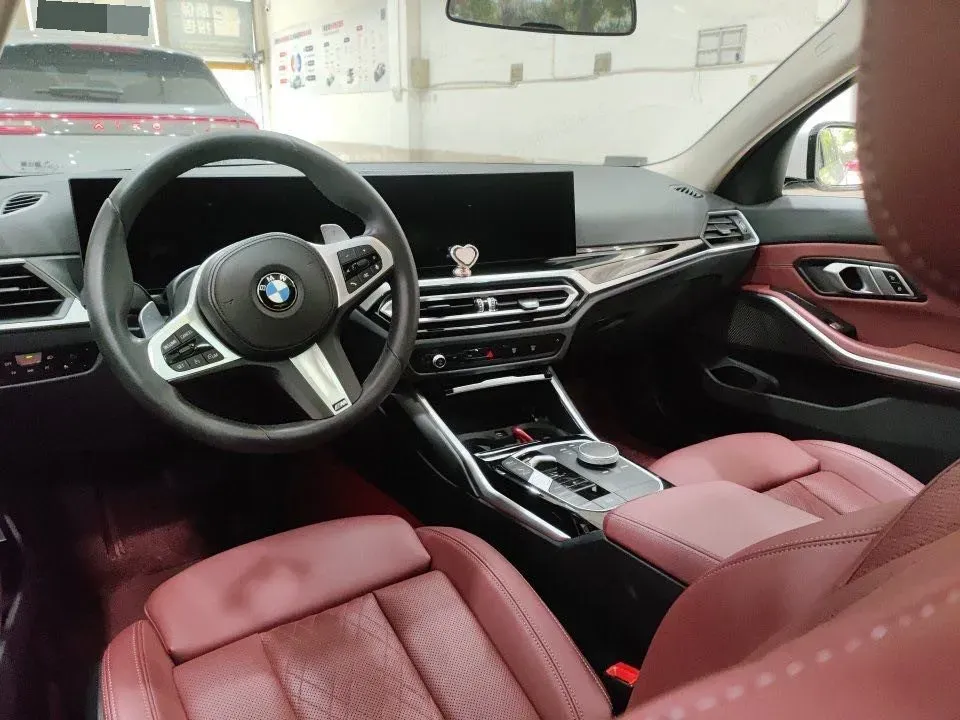 2023 BMW 3 Series 2.0T 156HP L4 8AT,autocango,china used car exporter,china ev exporter,chinese used car exporter,chinese used ev exporter