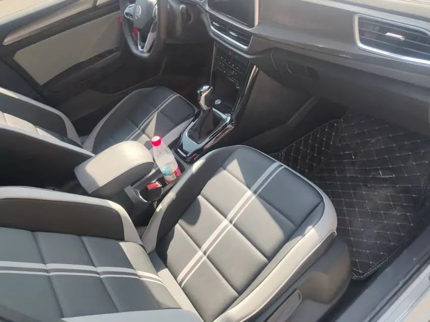 2024 Volkswagen T-Roc 1.5T 160HP L4 7DCT,autocango,china used car exporter,china ev exporter,chinese used car exporter,chinese used ev exporter