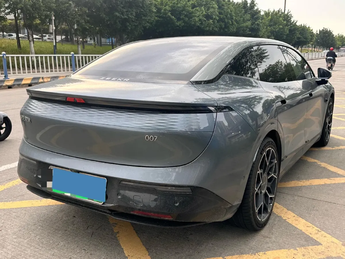 2025 Zeekr 007 BEV 75KWH,autocango,china used car exporter,china ev exporter,chinese used car exporter,chinese used ev exporter