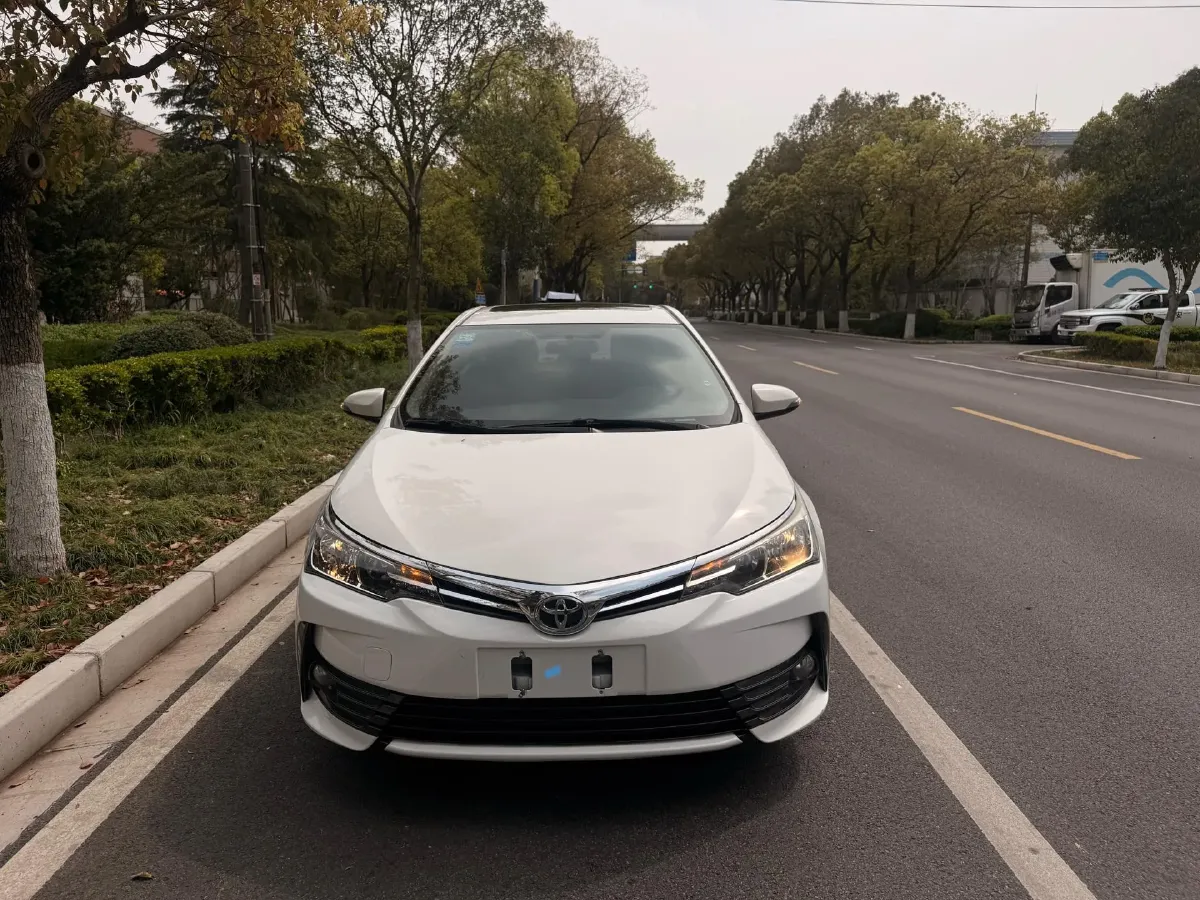2017 Toyota Corolla 1.2T 116HP L4 CVT,autocango,china used car exporter,china ev exporter,chinese used car exporter,chinese used ev exporter