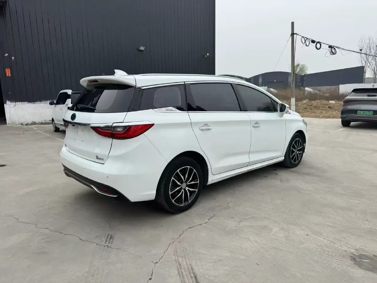 2018 BYD Song MAX 1.5T 154HP L4 6DCT,autocango,china used car exporter,china ev exporter,chinese used car exporter,chinese used ev exporter