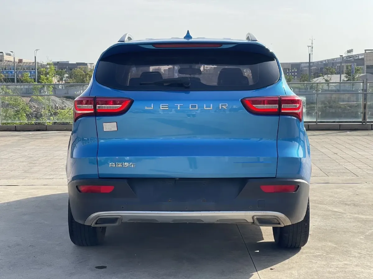 2018 SWM X7 1.8L 137HP L4 5MT,autocango,china used car exporter,china ev exporter,chinese used car exporter,chinese used ev exporter