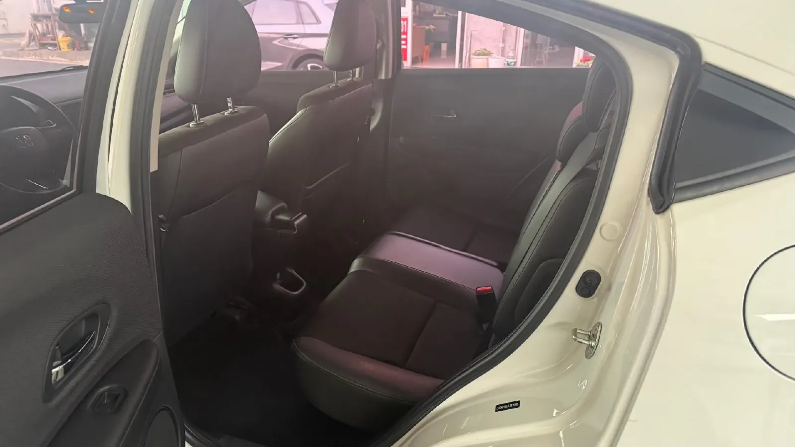 2020 Honda Vezel 1.5L 131HP L4 CVT,autocango,china used car exporter,china ev exporter,chinese used car exporter,chinese used ev exporter