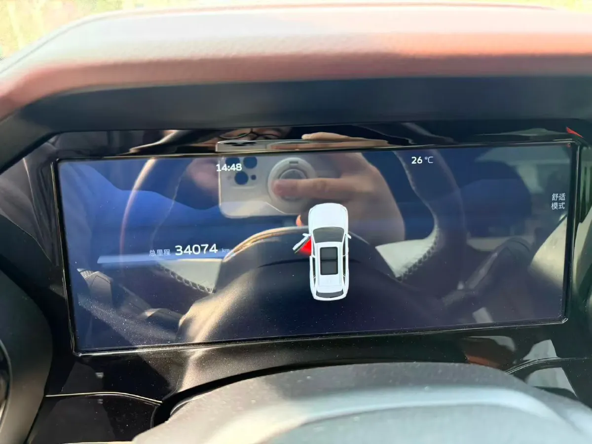 2021 Geely Monjaro 2.0T 218HP L4 7DCT,autocango,china used car exporter,china ev exporter,chinese used car exporter,chinese used ev exporter