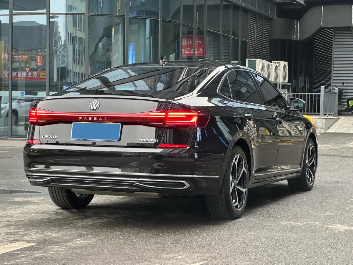 2023 Volkswagen Passat 2.0T 186HP L4 7DCT,autocango,china used car exporter,china ev exporter,chinese used car exporter,chinese used ev exporter