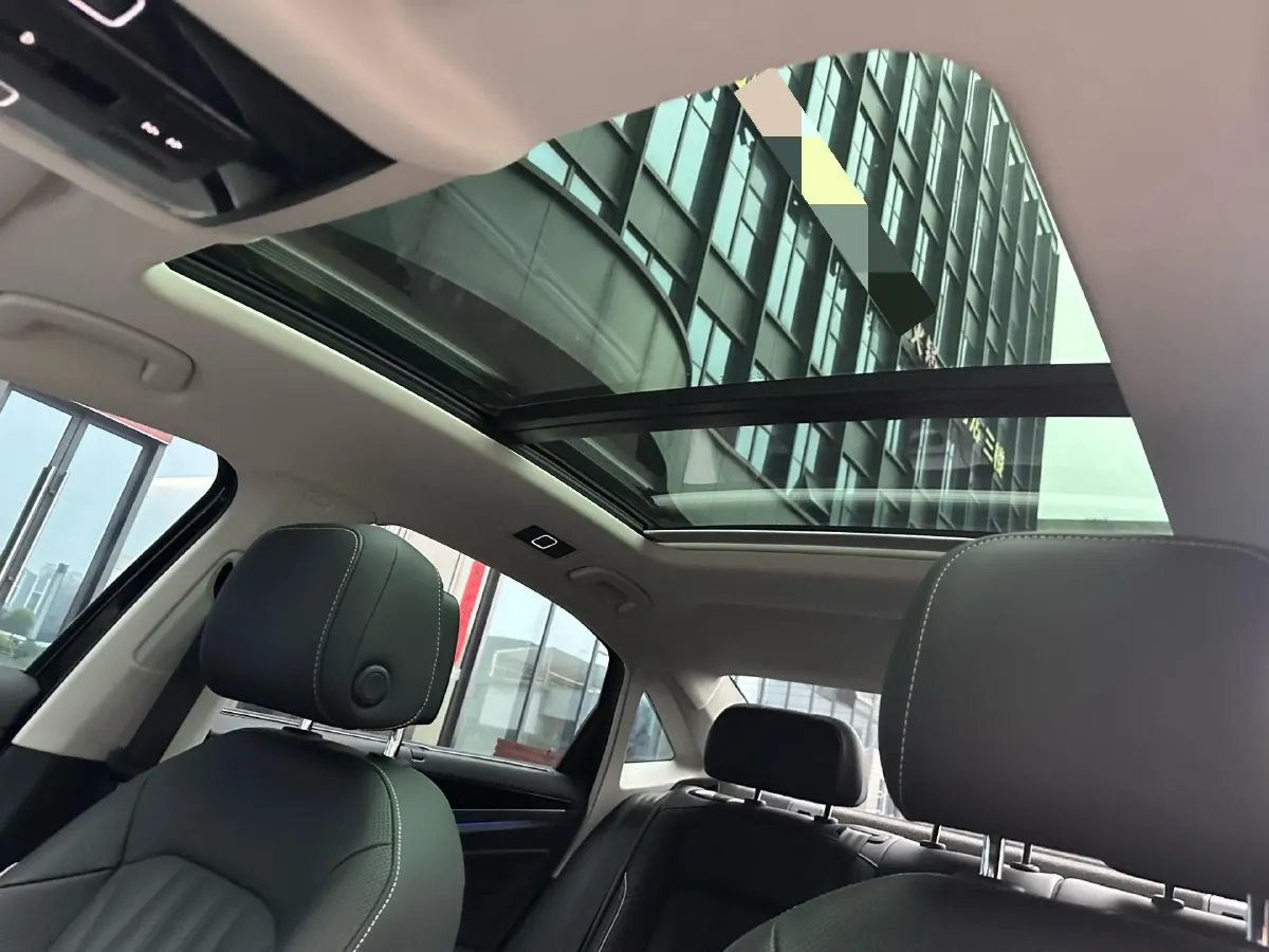 2023 Volkswagen Passat 2.0T 186HP L4 7DCT,autocango,china used car exporter,china ev exporter,chinese used car exporter,chinese used ev exporter