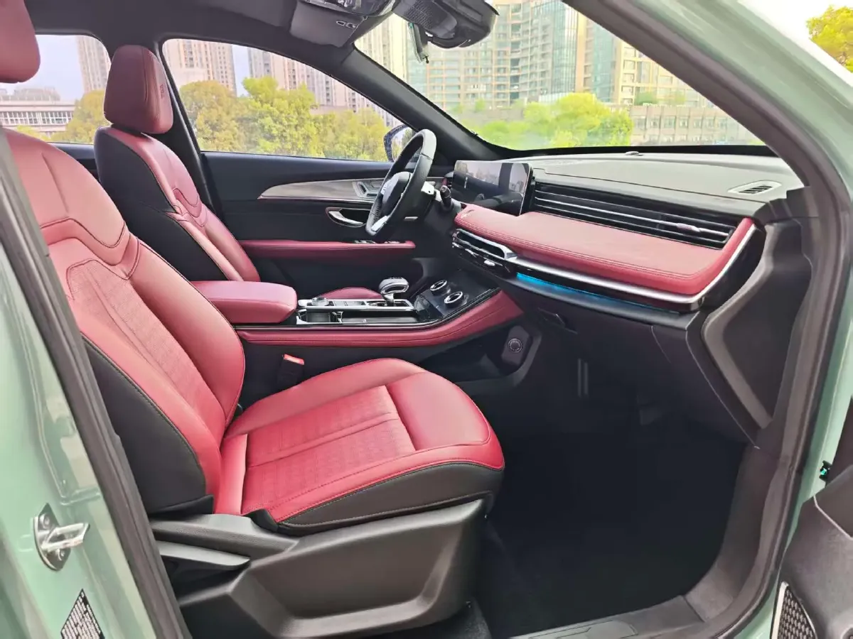 2024 Jetour X70 C-DM 1.5T 156HP L4 2DHT PHEV 19.43KWH,autocango,china used car exporter,china ev exporter,chinese used car exporter,chinese used ev exporter