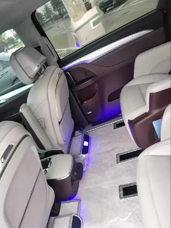 2022 Buick GL8 2.0T 237HP L4 9AT,autocango,china used car exporter,china ev exporter,chinese used car exporter,chinese used ev exporter