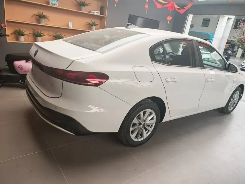 2026 JMC BaoDian 2.5T 160HP L4 8AT,autocango,china used car exporter,china ev exporter,chinese used car exporter,chinese used ev exporter