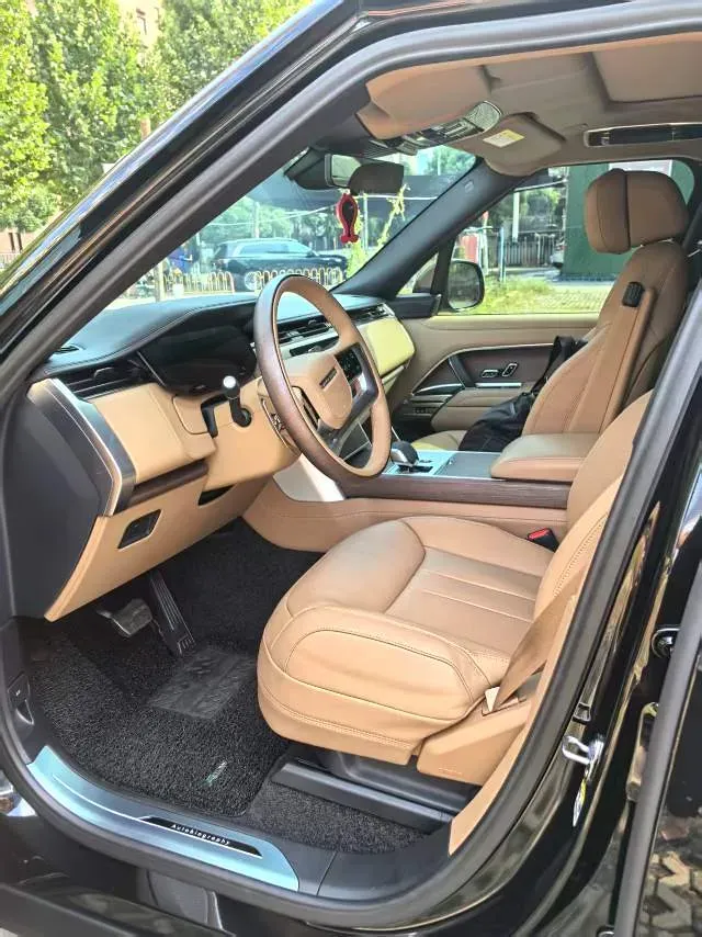 2024 Land Rover Range Rover 3.0T 400HP L6 8AT,autocango,china used car exporter,china ev exporter,chinese used car exporter,chinese used ev exporter