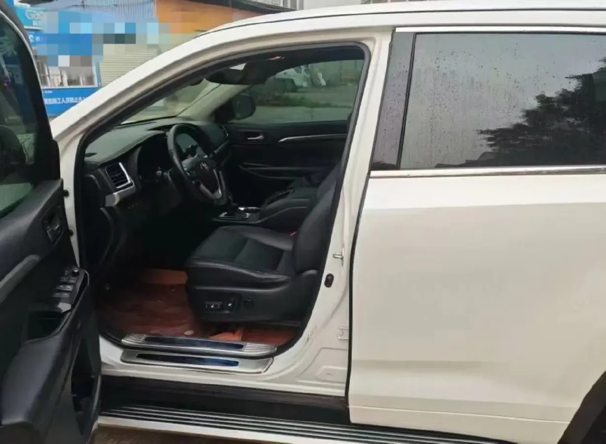 2018 Toyota Highlander 2.0T 220HP L4 6AT,autocango,china used car exporter,china ev exporter,chinese used car exporter,chinese used ev exporter
