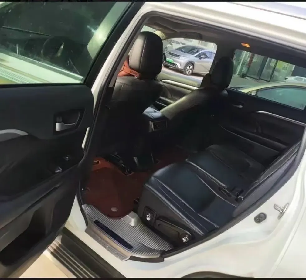 2018 Toyota Highlander 2.0T 220HP L4 6AT,autocango,china used car exporter,china ev exporter,chinese used car exporter,chinese used ev exporter