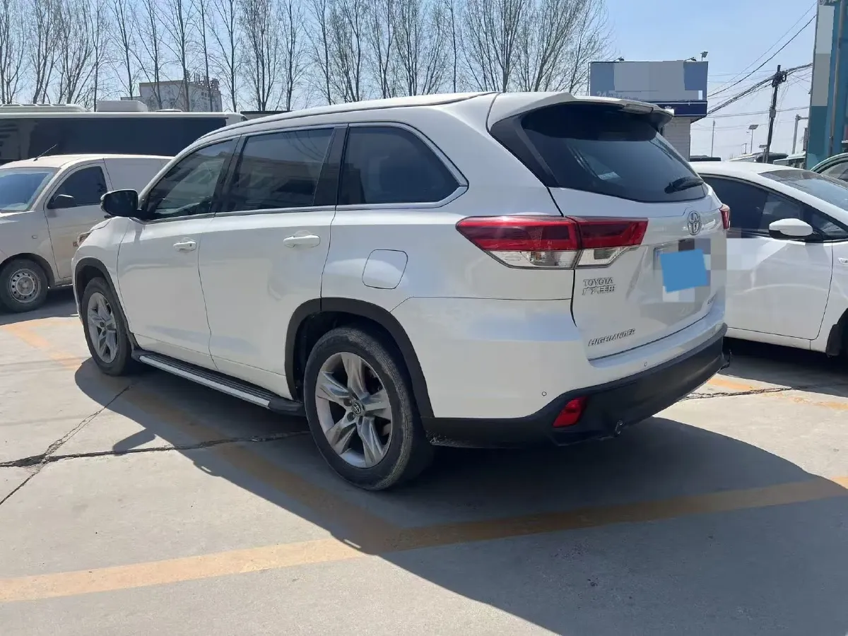 2018 Toyota Highlander 2.0T 220HP L4 6AT,autocango,china used car exporter,china ev exporter,chinese used car exporter,chinese used ev exporter