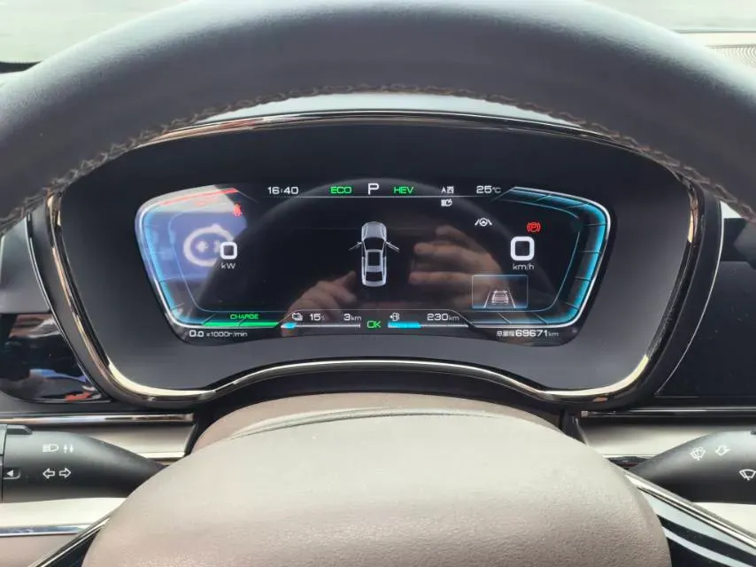 2020 WEY VV7 2.0T 227HP L4 7DCT PHEV,autocango,china used car exporter,china ev exporter,chinese used car exporter,chinese used ev exporter