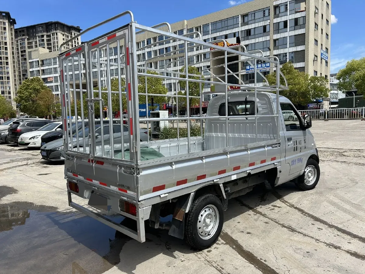 2012 LiFan X60 1.8L 133HP L4 5MT,autocango,china used car exporter,china ev exporter,chinese used car exporter,chinese used ev exporter