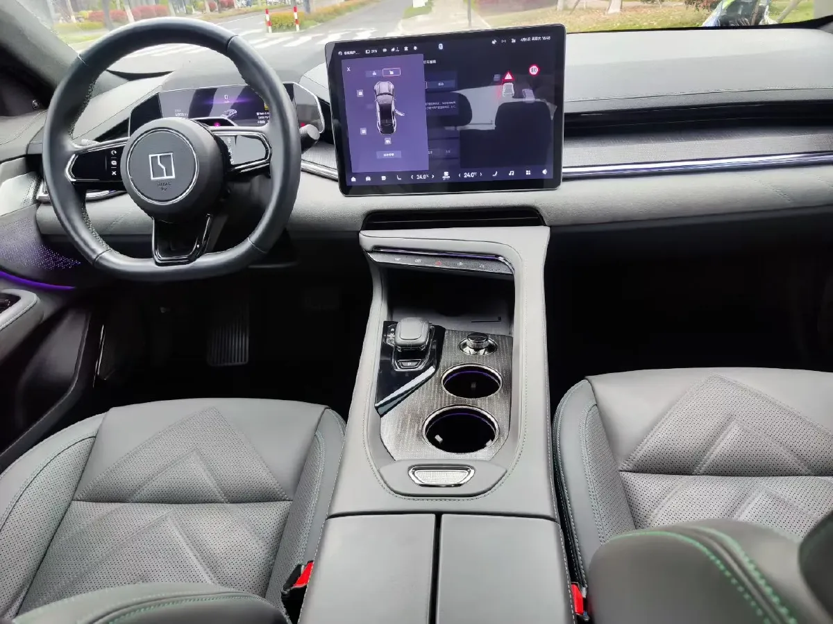 2022 Zeekr 001 BEV 100KWH,autocango,china used car exporter,china ev exporter,chinese used car exporter,chinese used ev exporter