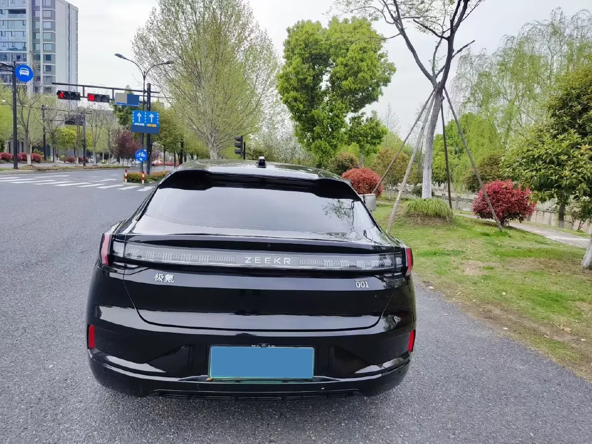 2022 Zeekr 001 BEV 100KWH,autocango,china used car exporter,china ev exporter,chinese used car exporter,chinese used ev exporter