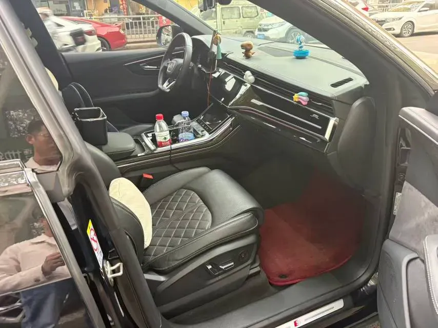 2019 Audi Q8 3.0T 340HP V6 8AT,autocango,china used car exporter,china ev exporter,chinese used car exporter,chinese used ev exporter