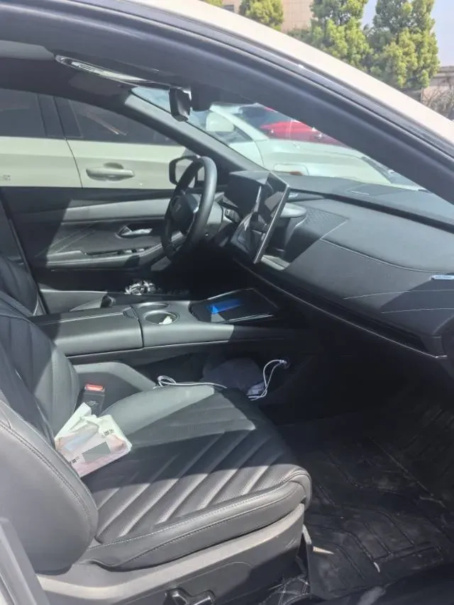 2023 Deepal SL03 1.5L 95HP L4 REEV 28.39KWH,autocango,china used car exporter,china ev exporter,chinese used car exporter,chinese used ev exporter