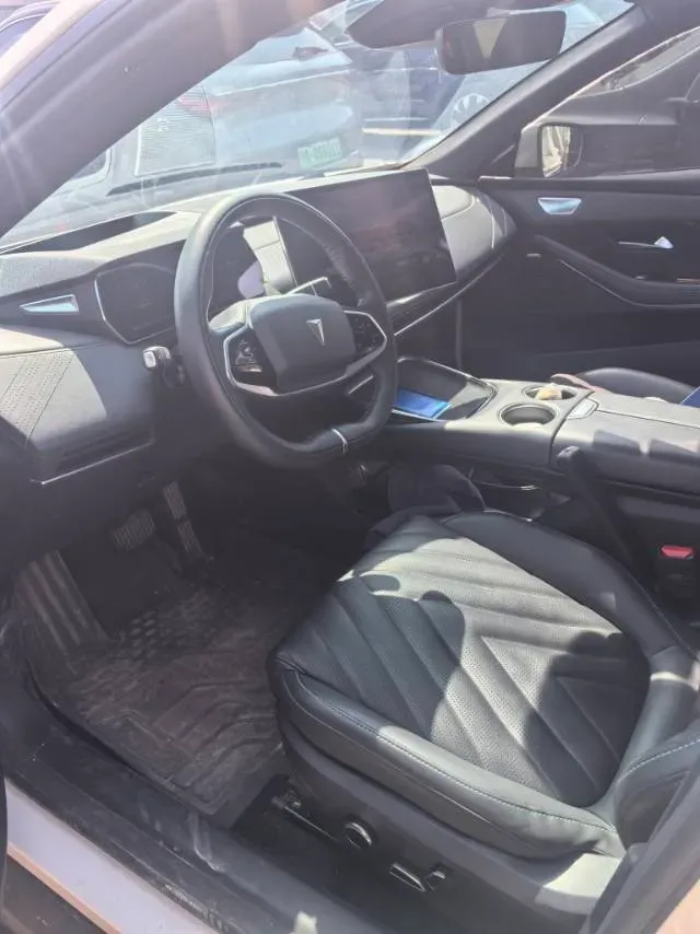 2023 Deepal SL03 1.5L 95HP L4 REEV 28.39KWH,autocango,china used car exporter,china ev exporter,chinese used car exporter,chinese used ev exporter