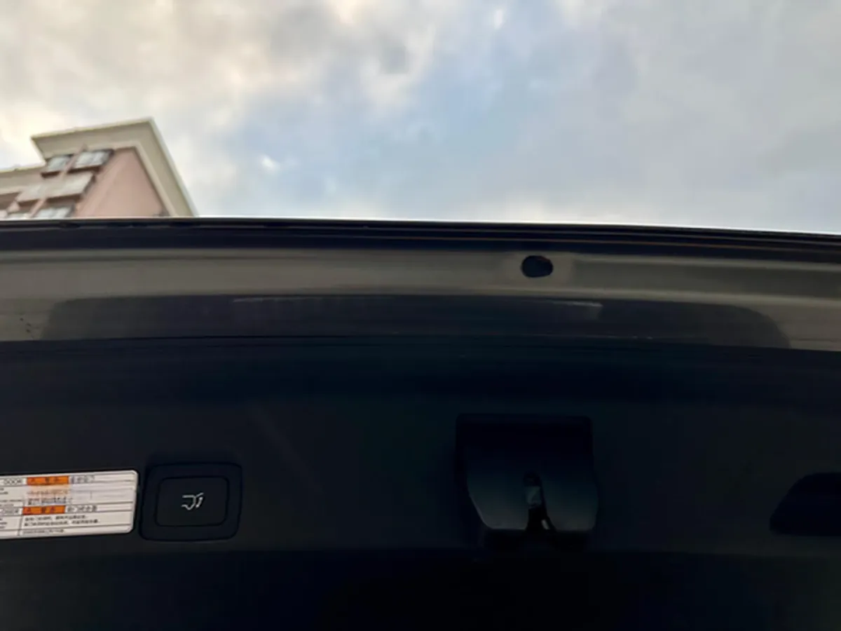 2020 MAXUS D90 Pro 2.0T 218HP L4 8AT,autocango,china used car exporter,china ev exporter,chinese used car exporter,chinese used ev exporter