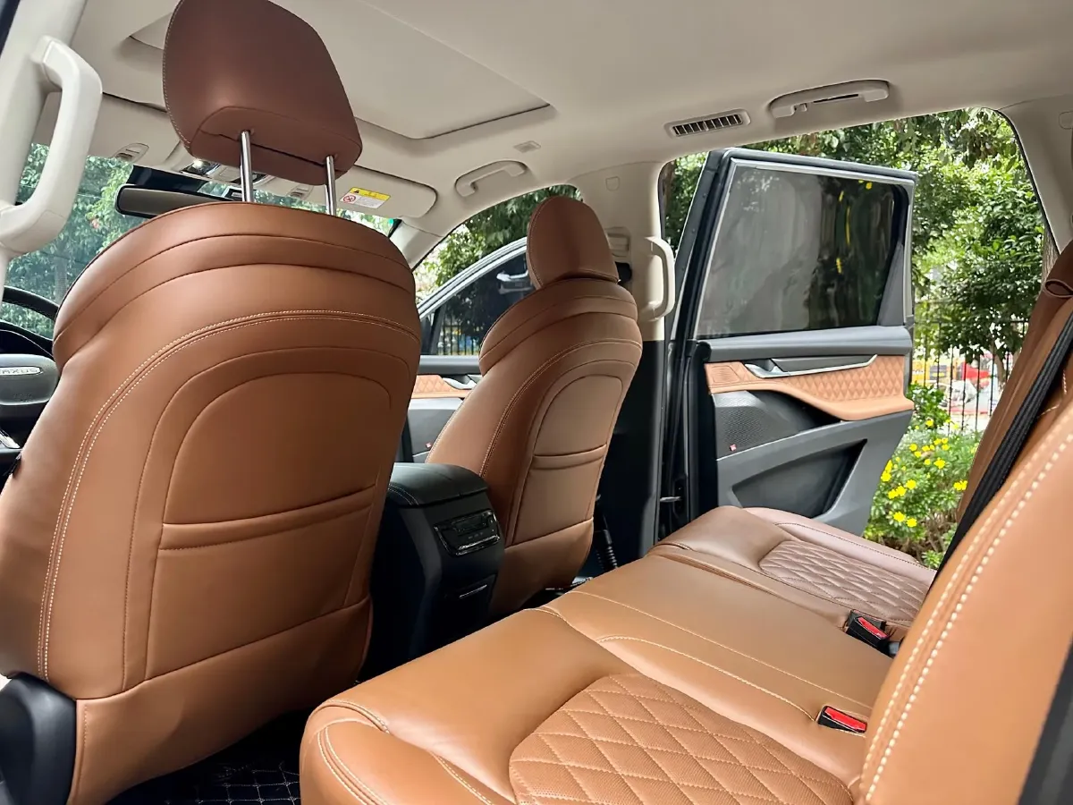 2020 MAXUS D90 Pro 2.0T 218HP L4 8AT,autocango,china used car exporter,china ev exporter,chinese used car exporter,chinese used ev exporter