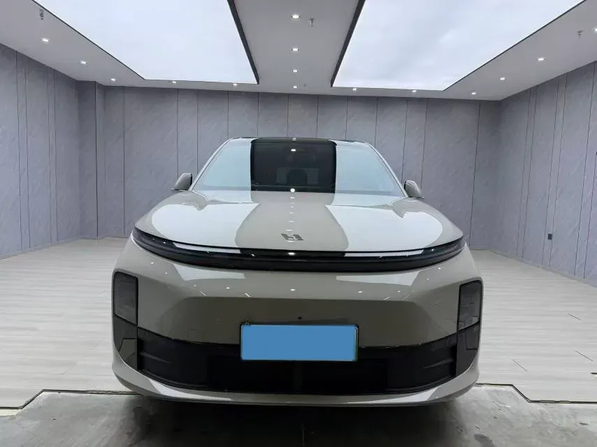 2024 Li L6 Range Extended 154HP L4 REEV 36.8KWH,autocango,china used car exporter,china ev exporter,chinese used car exporter,chinese used ev exporter