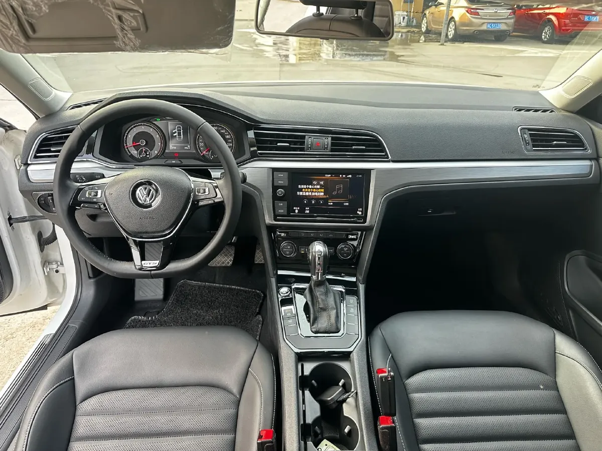 2019 Volkswagen Passat 1.4T 150HP L4 7DCT,autocango,china used car exporter,china ev exporter,chinese used car exporter,chinese used ev exporter