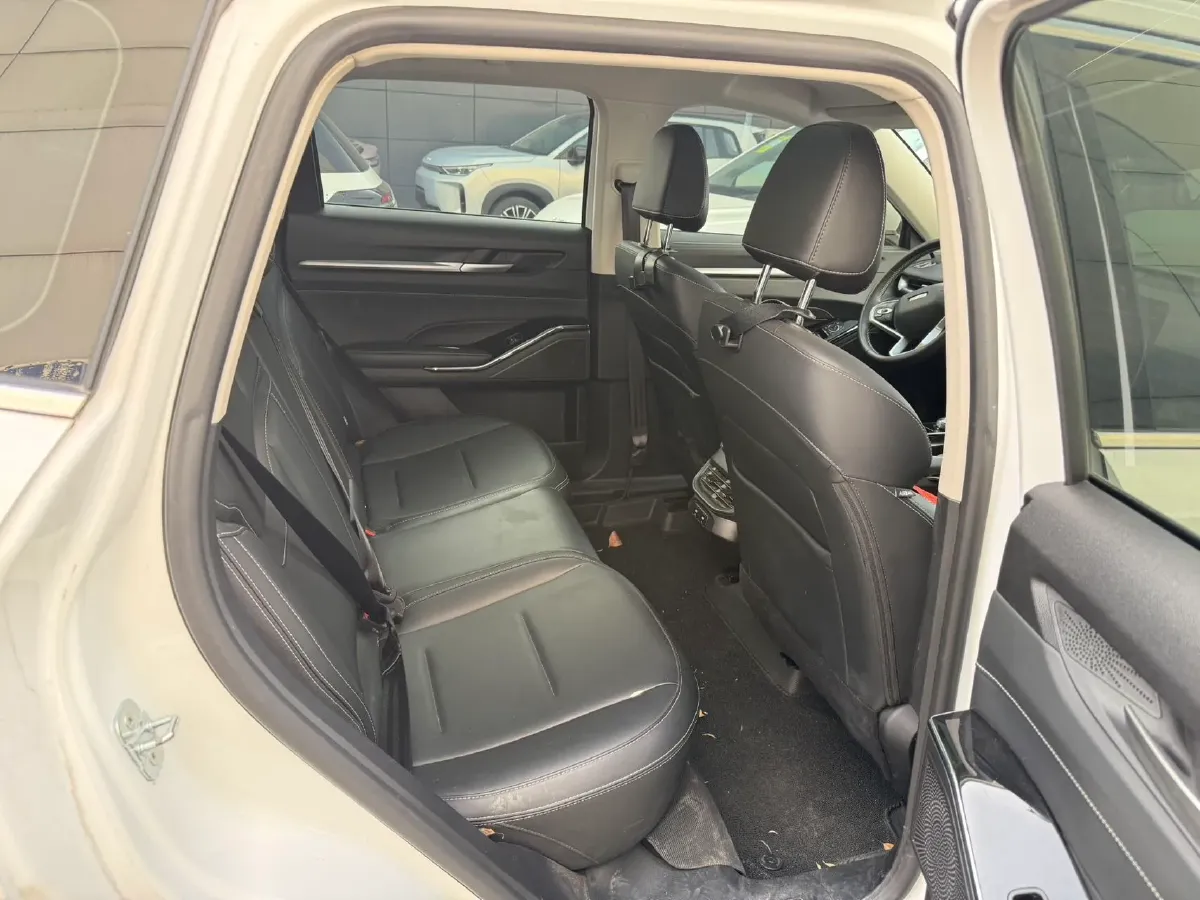 2022 Haval H6 1.5T 184HP L4 7DCT,autocango,china used car exporter,china ev exporter,chinese used car exporter,chinese used ev exporter