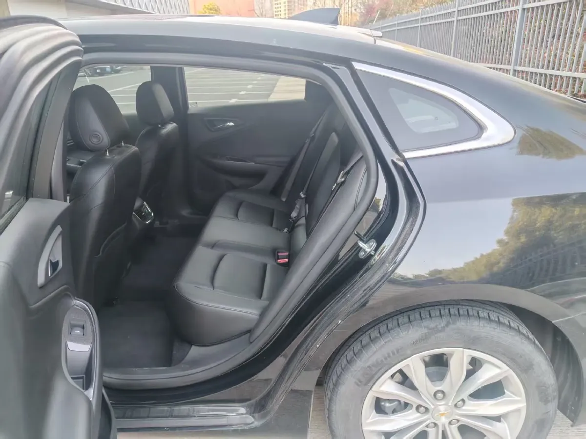 2022 Chevrolet Malibu XL 1.5T 169HP L4 9AT,autocango,china used car exporter,china ev exporter,chinese used car exporter,chinese used ev exporter