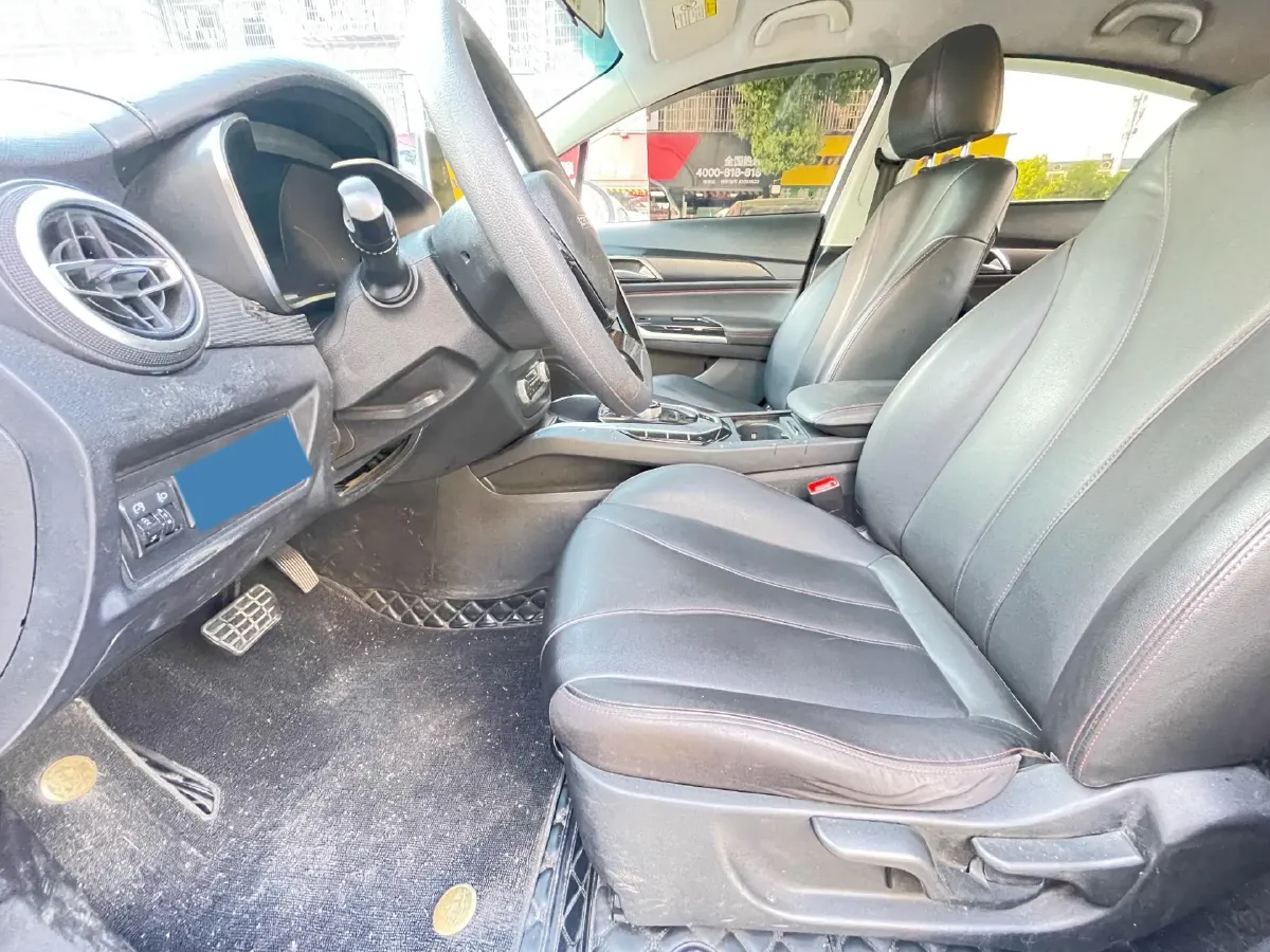 2022 Bestune B70 2.0T 224HP L4 6AT,autocango,china used car exporter,china ev exporter,chinese used car exporter,chinese used ev exporter