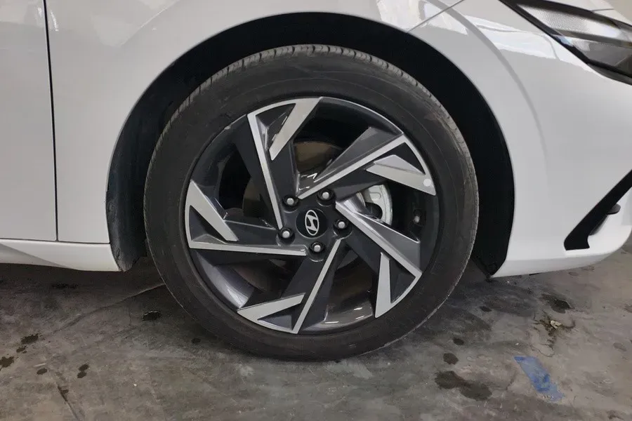 2023 Hyundai Elantra 1.5L 115HP L4 CVT,autocango,china used car exporter,china ev exporter,chinese used car exporter,chinese used ev exporter