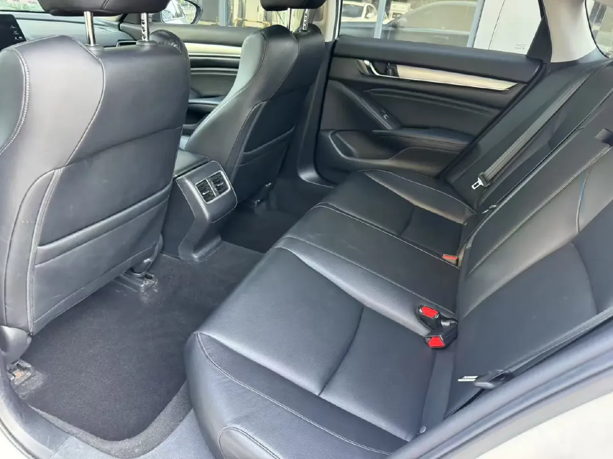 2018 Honda Accord 1.5T 194HP L4 CVT,autocango,china used car exporter,china ev exporter,chinese used car exporter,chinese used ev exporter