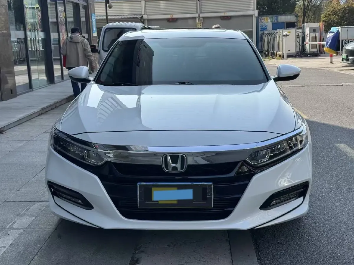 2018 Honda Accord 1.5T 194HP L4 CVT,autocango,china used car exporter,china ev exporter,chinese used car exporter,chinese used ev exporter