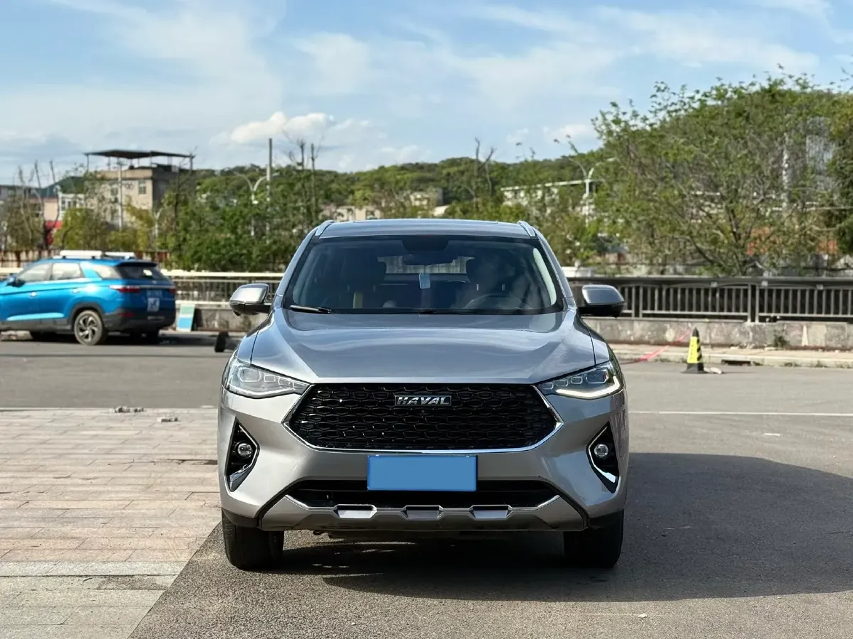 2021 Haval F7x 2.0T 224HP L4 7DCT,autocango,china used car exporter,china ev exporter,chinese used car exporter,chinese used ev exporter