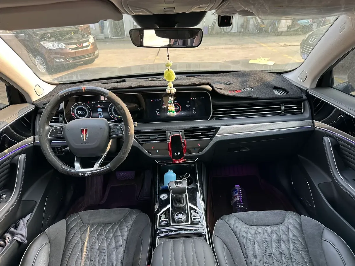 2022 HongQi HS5 2.0T 224HP L4 6AT,autocango,china used car exporter,china ev exporter,chinese used car exporter,chinese used ev exporter