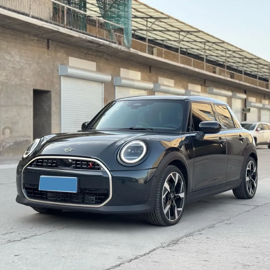 2025 MINI MINI 2.0T 204HP L4 7DCT,autocango,china used car exporter,china ev exporter,chinese used car exporter,chinese used ev exporter