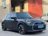 2025 MINI MINI 2.0T 204HP L4 7DCT