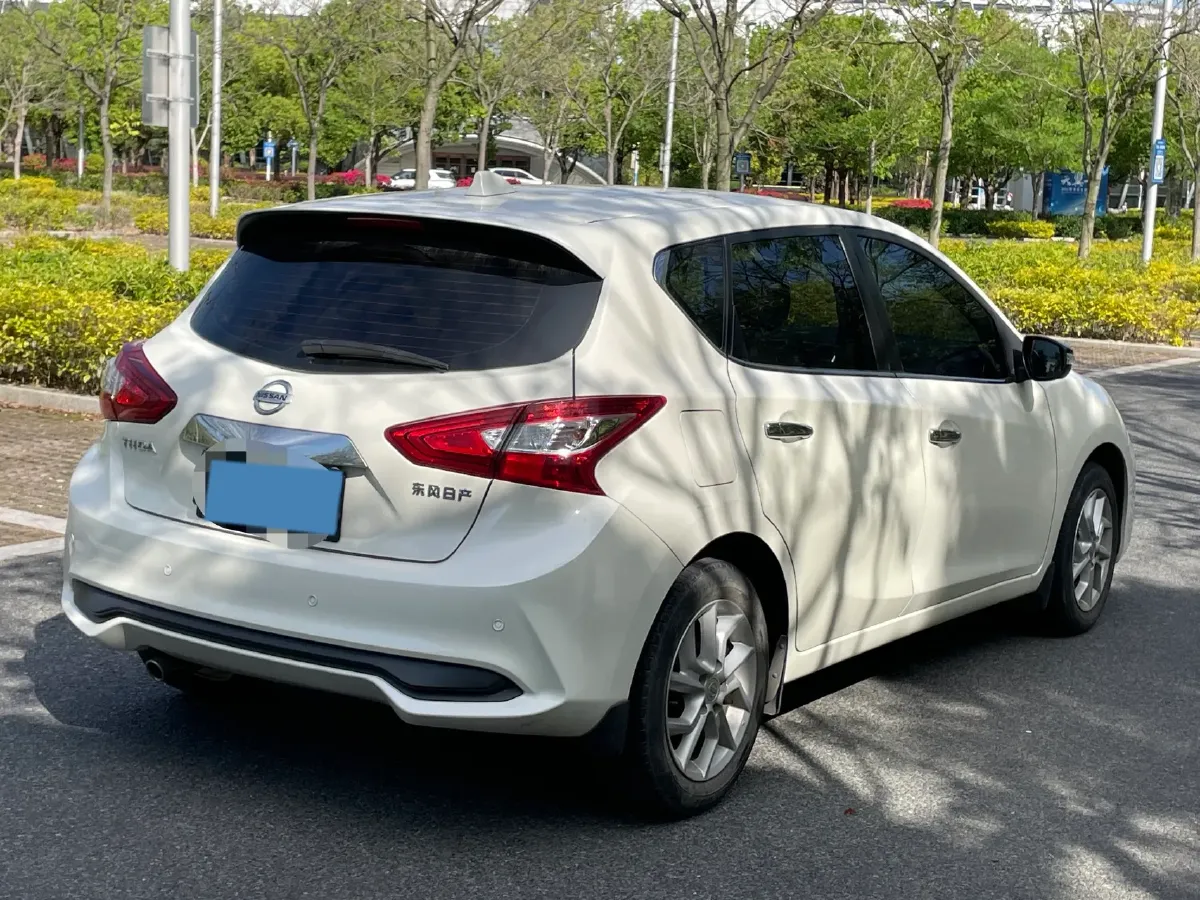 2021 Nissan Tiida 1.6L 122HP L4 CVT,autocango,china used car exporter,china ev exporter,chinese used car exporter,chinese used ev exporter