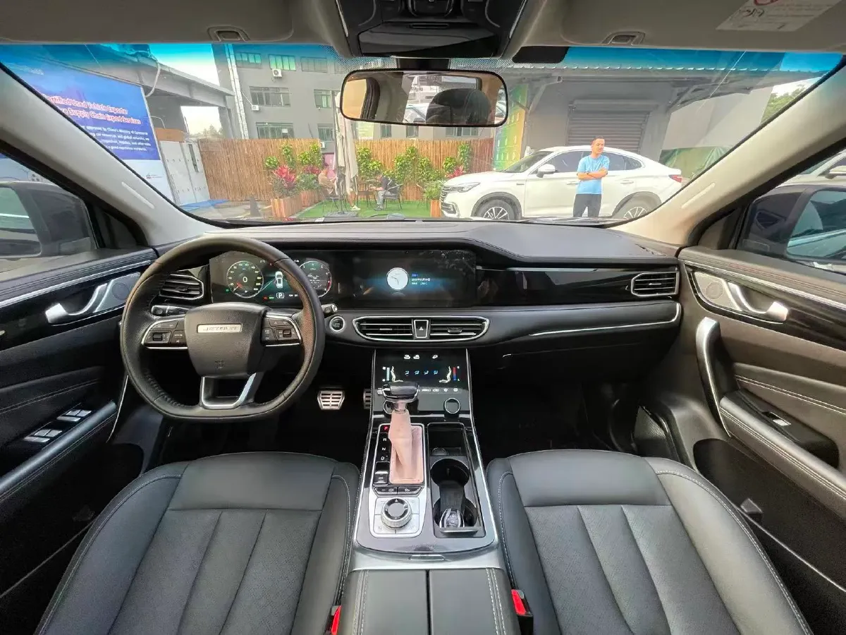 2021 Jetour X70 1.6T 197HP L4 7DCT,autocango,china used car exporter,china ev exporter,chinese used car exporter,chinese used ev exporter