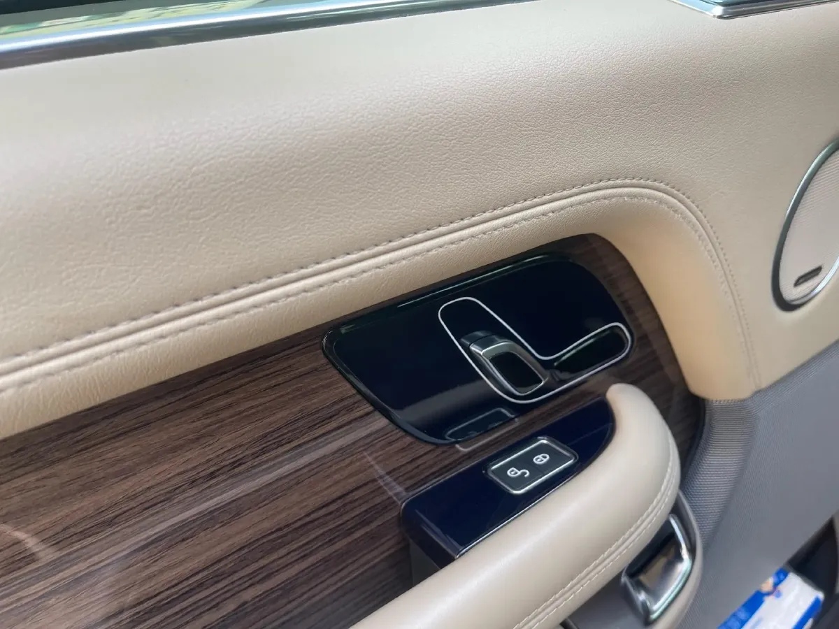 2018 Land Rover Range Rover 3.0T 381HP V6 8AT,autocango,china used car exporter,china ev exporter,chinese used car exporter,chinese used ev exporter