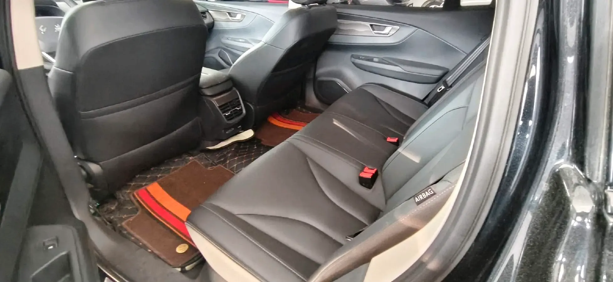 2021 HongQi E-QM5 BEV 54KWH,autocango,china used car exporter,china ev exporter,chinese used car exporter,chinese used ev exporter