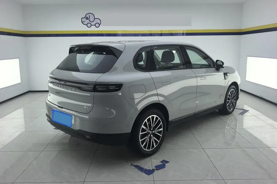 2025 Leapmotor B10 BEV 67.1KWH,autocango,china used car exporter,china ev exporter,chinese used car exporter,chinese used ev exporter